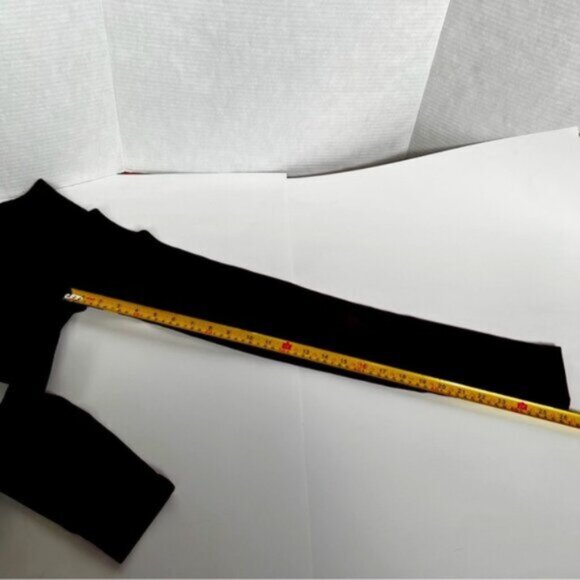 Lululemon   Bordeaux Stripe Womens Sz 2  Ebb to Train Tight - Picture 13 of 16